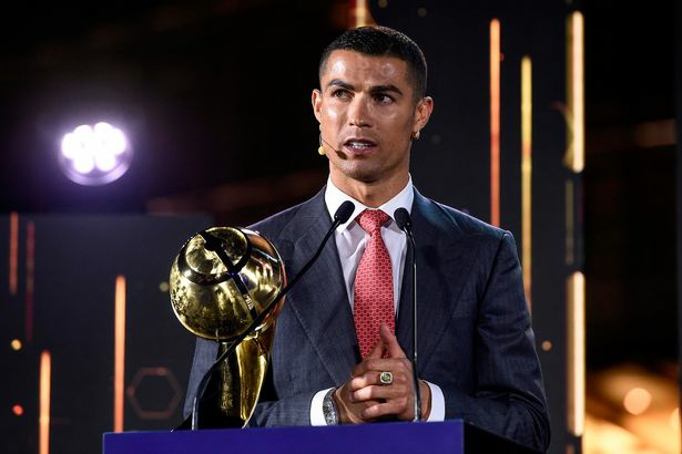 cristiano-ronaldo-beats-lionel-messi-to-win-player-of-the-century-award-at-the-globe-soccer-awards