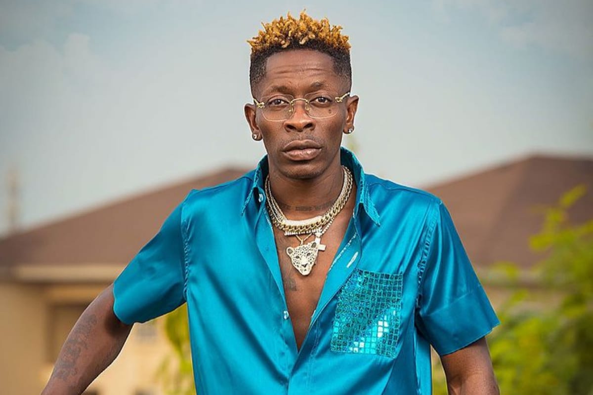 shatta-wale-fined-ghs-2000-over-shooting-prank